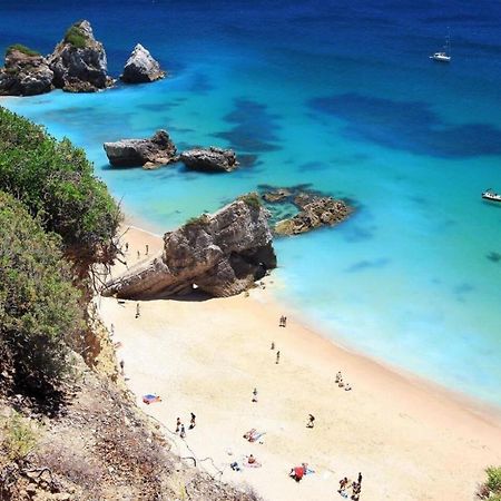 Estudio Vista Mar Com A/C E Acesso Privado A Praia Lejlighed Sesimbra Eksteriør billede