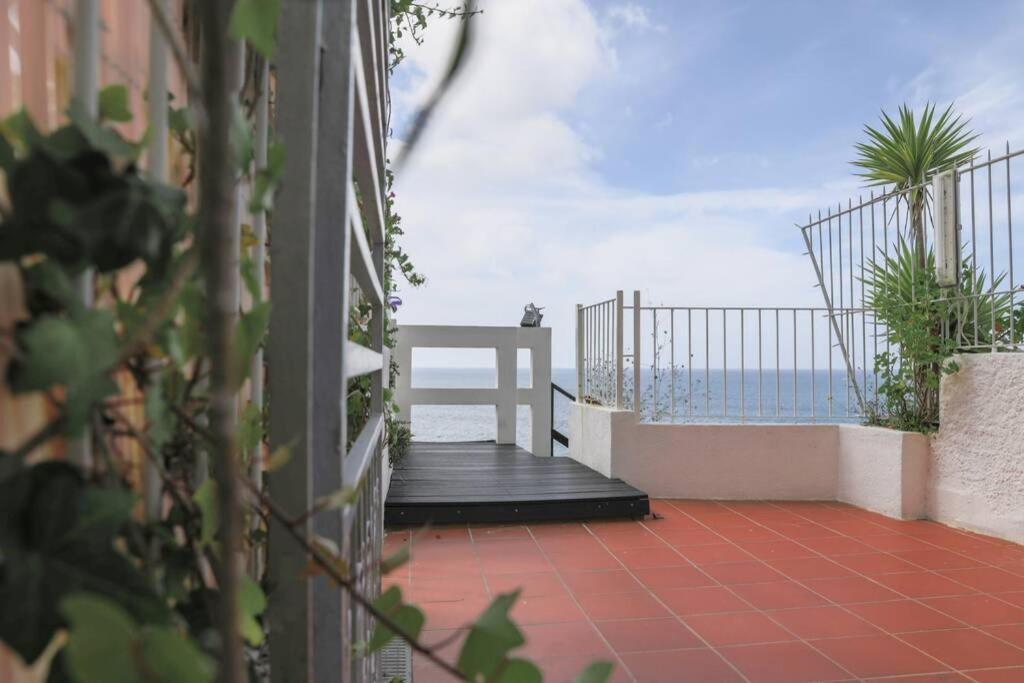 Estudio Vista Mar Com A/C E Acesso Privado A Praia Lejlighed Sesimbra Eksteriør billede
