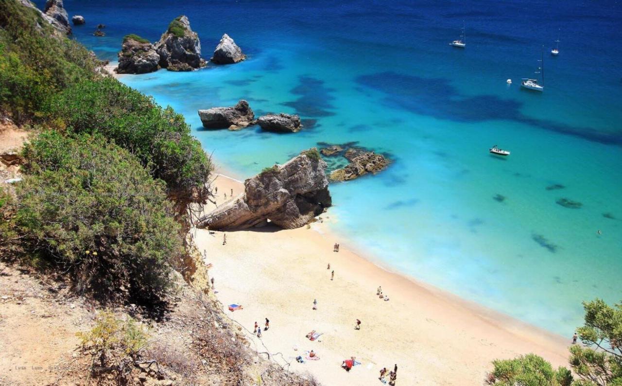 Estudio Vista Mar Com A/C E Acesso Privado A Praia Lejlighed Sesimbra Eksteriør billede